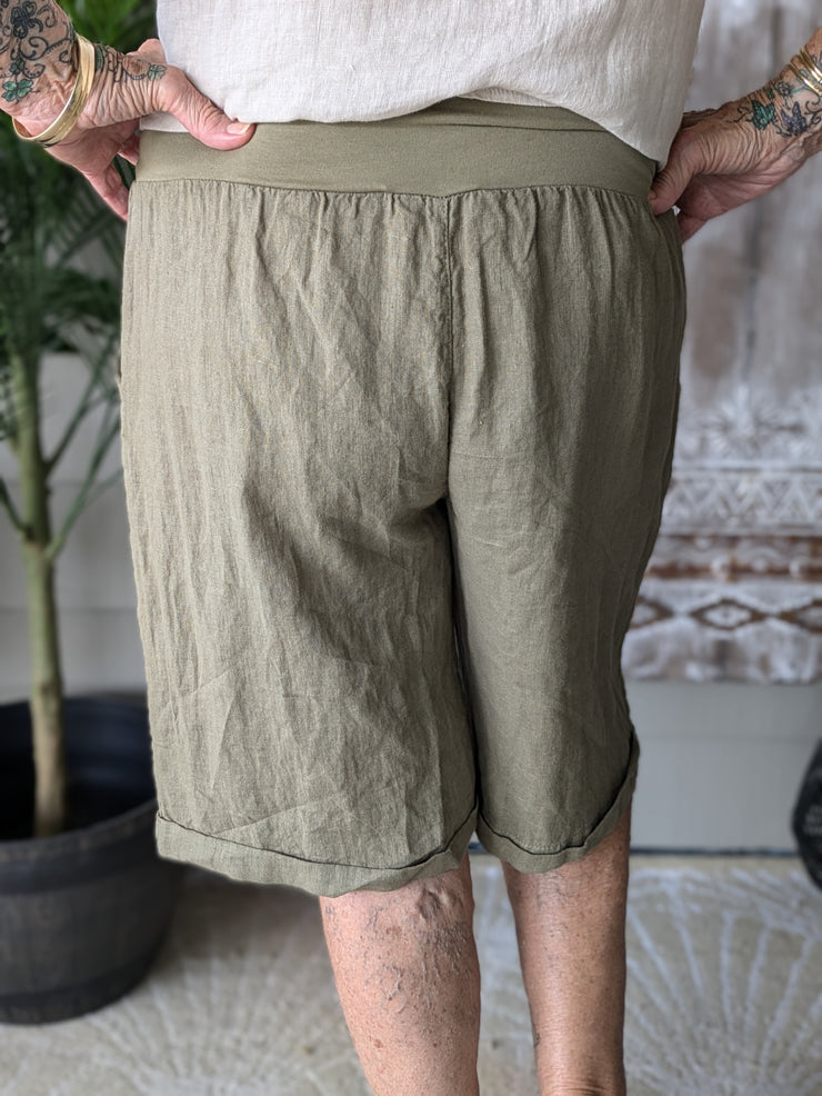 Istra Shorts